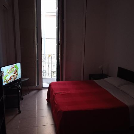 B&B Caravaggio Only 200 Metres From Ortigia Szirakúza Kültér fotó