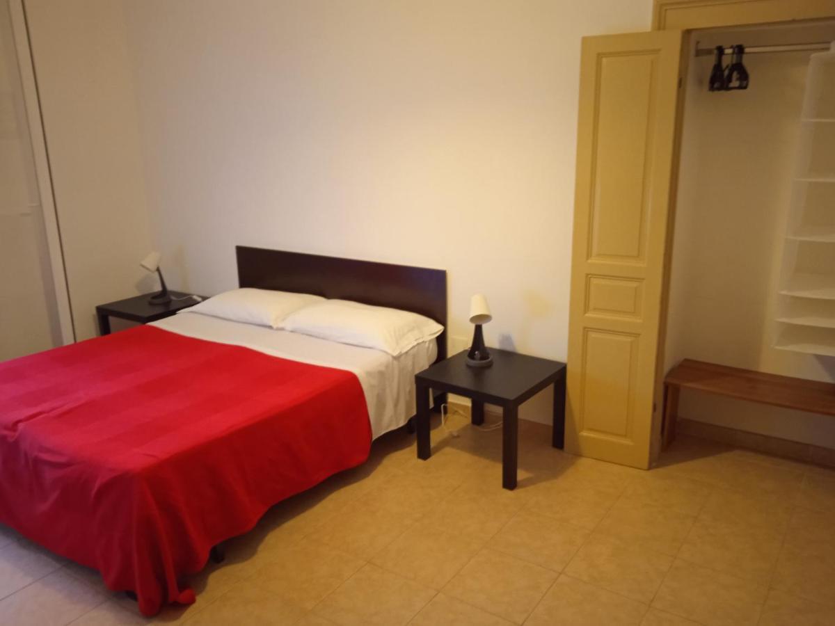 B&B Caravaggio Only 200 Metres From Ortigia Szirakúza Kültér fotó